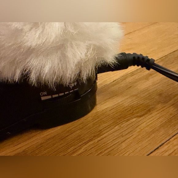 Dancing, Singing Electric Santa Claus Decoration in Red, Black and White - Picture 10 of 12